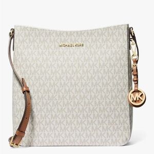 NWOT Michael Kors Jet Set Large Messenger Bag
